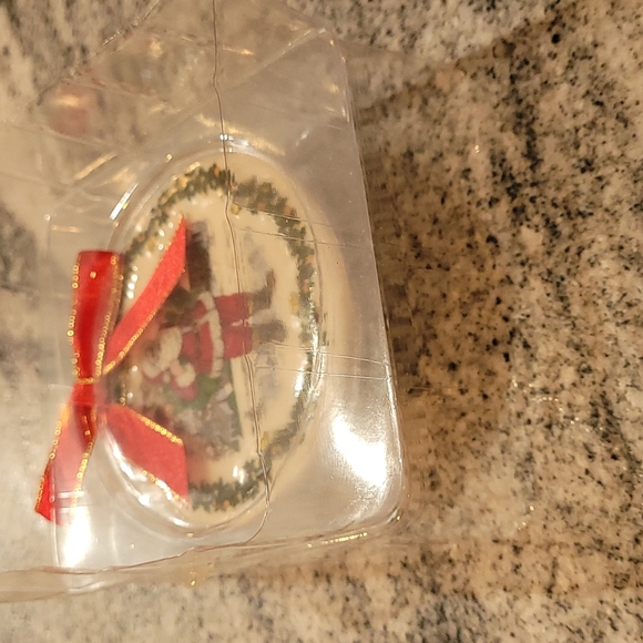 Vintage Spode "American Santa Claus" Christmas Ornament - Picture 8 of 9